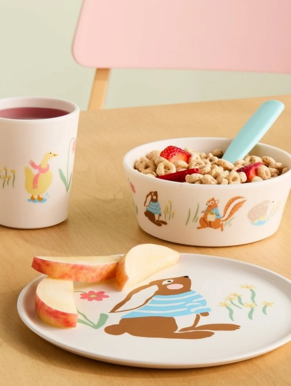 Pillowfort Woodland Animal 3-Piece Dinnerware Set With Bonus Hedgehog Tumbler
